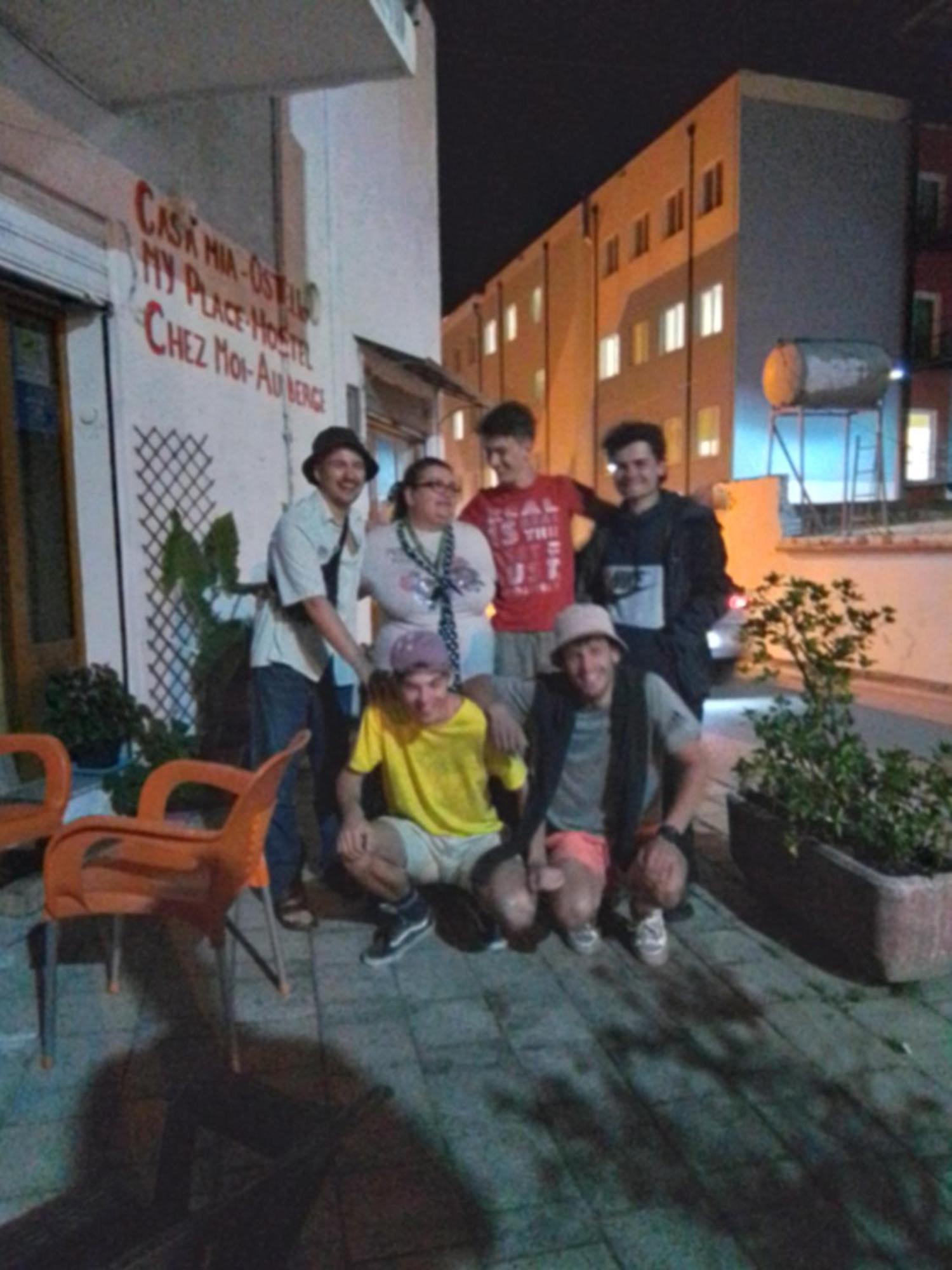 Casa Mia Hostel Vlorë Buitenkant foto