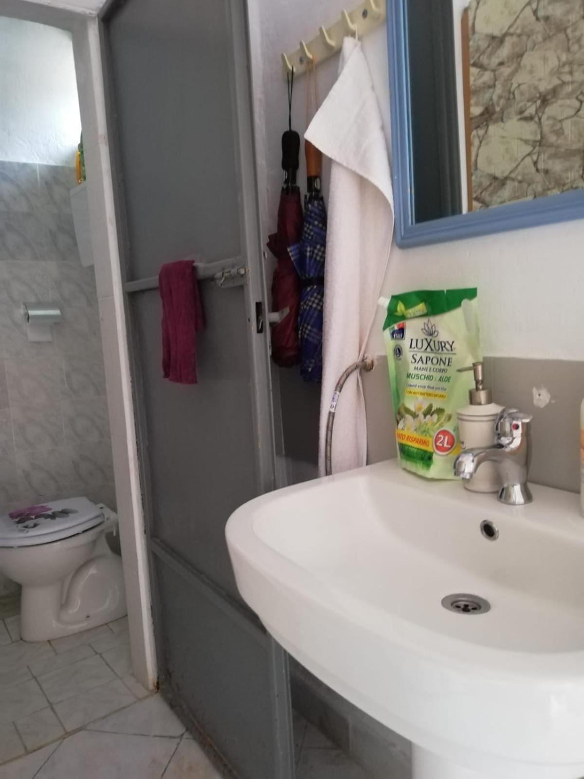 Casa Mia Hostel Vlorë Kamer foto