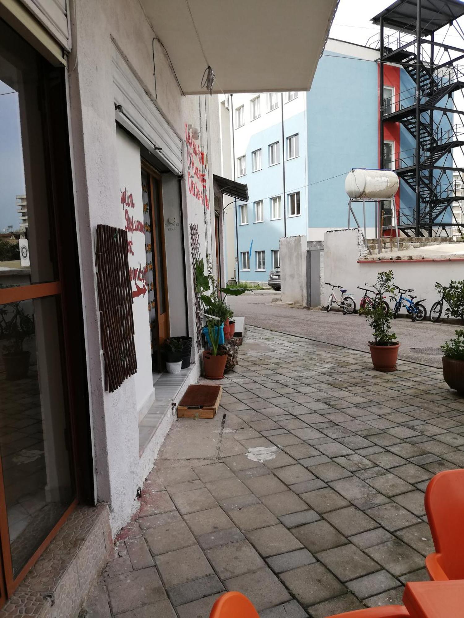 Casa Mia Hostel Vlorë Buitenkant foto