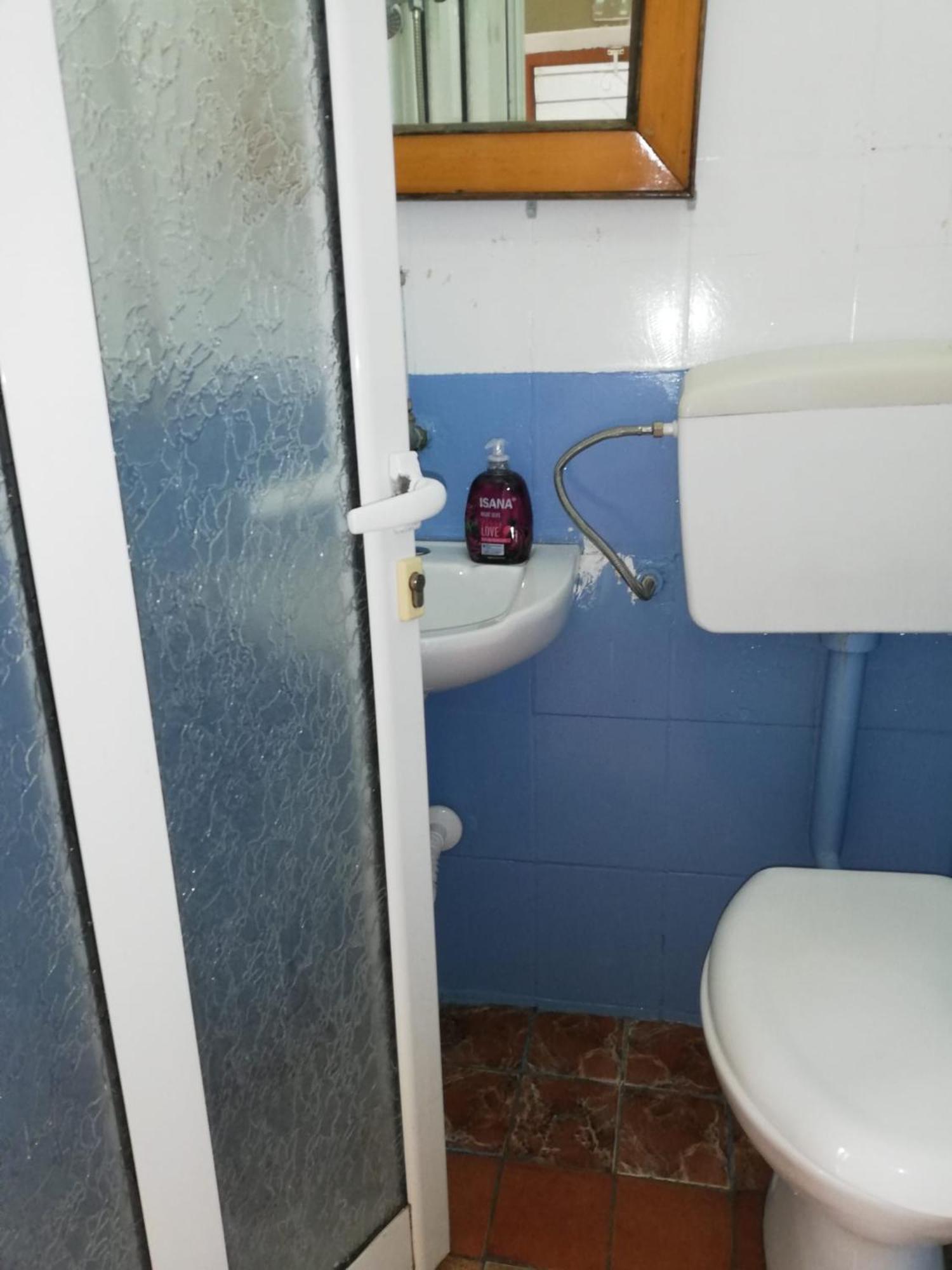 Casa Mia Hostel Vlorë Buitenkant foto